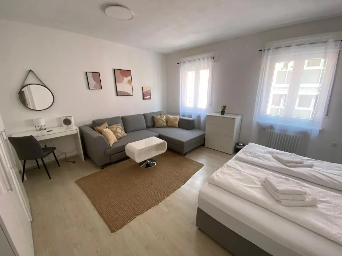 Swan Rooms Nuremberg 0*,